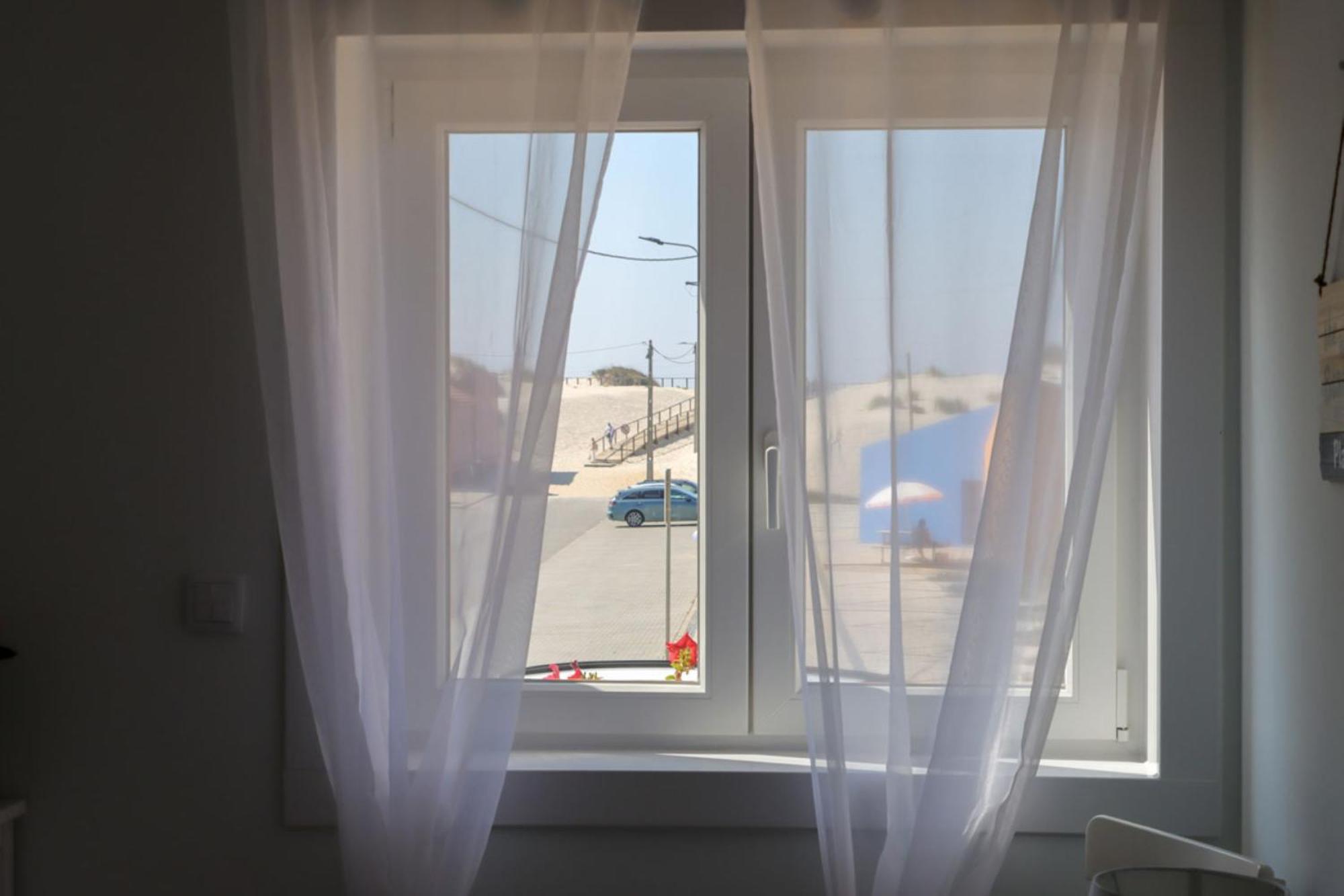Beachfront T2 Costa Nova Surf Aveiro Apartment *